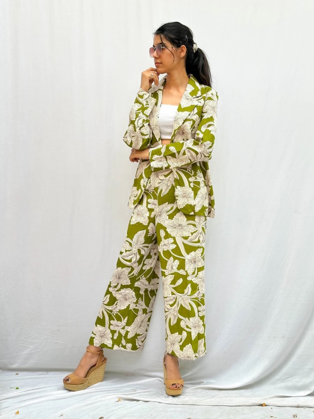 NWOT Zara Linen Matching Set floral blazer/trouser green coord M/L vibrant palm